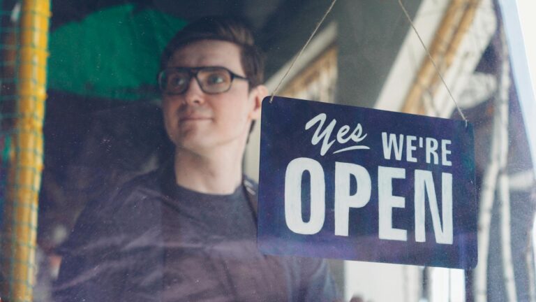 Visa de emprendedor extranjero en España- BIT Extranjería - Expertos en Extranjería e Inmigración